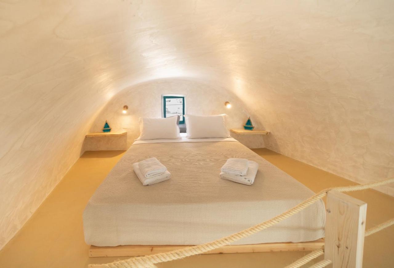 Marla Luxury Residences Megalochori  Bagian luar foto