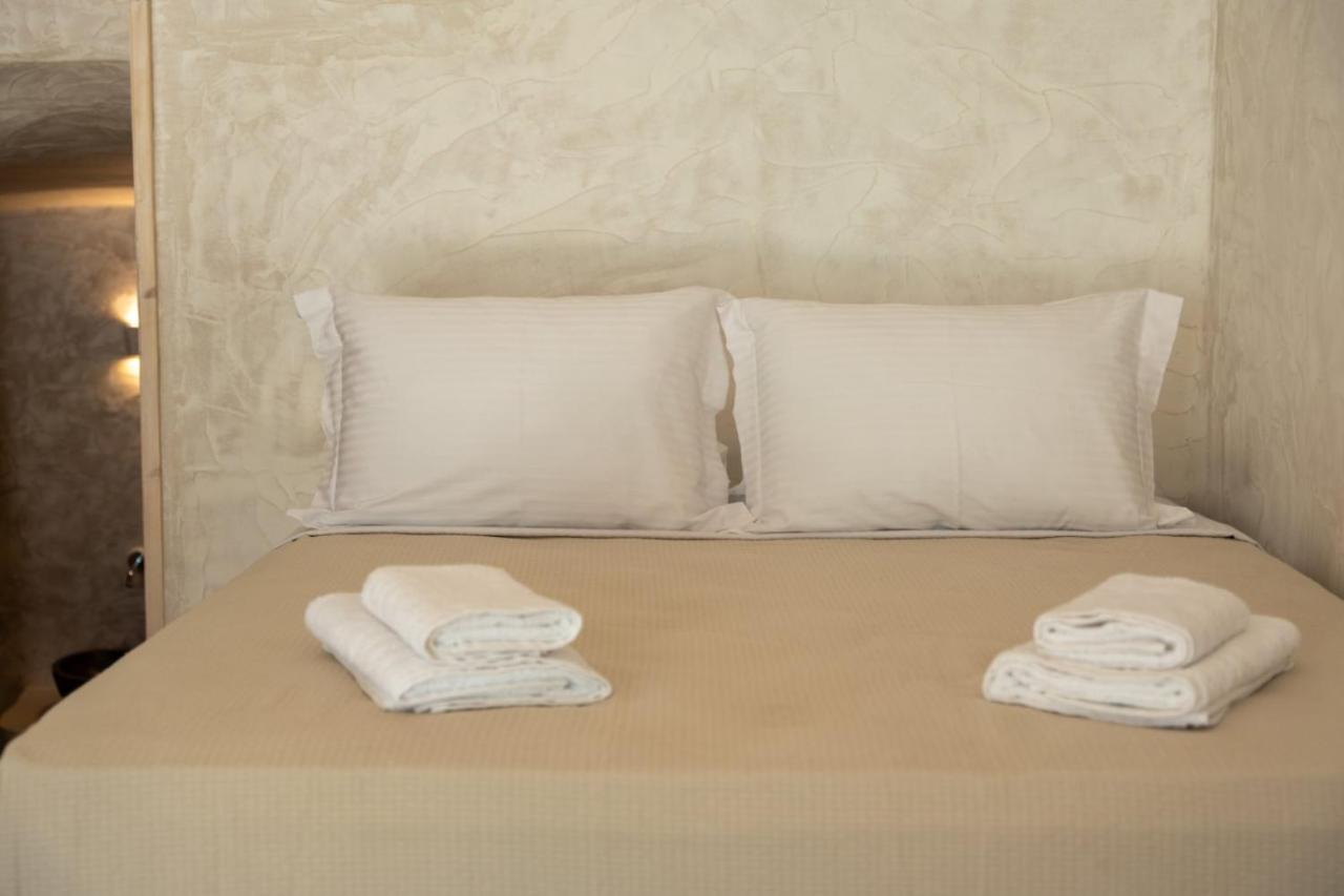 Marla Luxury Residences Megalochori  Bagian luar foto